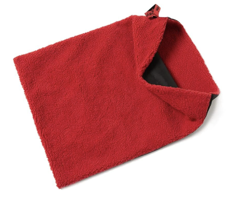 Dryrobe Cushion Cover Black/Red-1